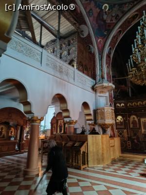 [P31] Cernăuți, Catedrala Sf. Nicolae, se vede la etaj altarul secundar » foto by mprofeanu
 - 
<span class="allrVoted glyphicon glyphicon-heart hidden" id="av1508249"></span>
<a class="m-l-10 hidden" id="sv1508249" onclick="voting_Foto_DelVot(,1508249,8421)" role="button">șterge vot <span class="glyphicon glyphicon-remove"></span></a>
<a id="v91508249" class=" c-red"  onclick="voting_Foto_SetVot(1508249)" role="button"><span class="glyphicon glyphicon-heart-empty"></span> <b>LIKE</b> = Votează poza</a> <img class="hidden"  id="f1508249W9" src="/imagini/loader.gif" border="0" /><span class="AjErrMes hidden" id="e1508249ErM"></span>