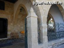 [P20] Larnaca imprejurimi - Hala Sultan Tekke sau Moscheea Umm Haram, intrarea, locul in care ne lasam incaltamintea.  » foto by iulianic
 - 
<span class="allrVoted glyphicon glyphicon-heart hidden" id="av384793"></span>
<a class="m-l-10 hidden" id="sv384793" onclick="voting_Foto_DelVot(,384793,8430)" role="button">șterge vot <span class="glyphicon glyphicon-remove"></span></a>
<a id="v9384793" class=" c-red"  onclick="voting_Foto_SetVot(384793)" role="button"><span class="glyphicon glyphicon-heart-empty"></span> <b>LIKE</b> = Votează poza</a> <img class="hidden"  id="f384793W9" src="/imagini/loader.gif" border="0" /><span class="AjErrMes hidden" id="e384793ErM"></span>