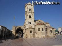 P02 [OCT-2012] Larnaca - Biserica Sf. Lazar si porumbeii din Plateia Agiou Lazarou. 
