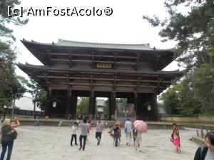 [P59] Nara, Templul Todaiji, Nandaimon, Marea Poartă de Sud » foto by mprofeanu
 - 
<span class="allrVoted glyphicon glyphicon-heart hidden" id="av716762"></span>
<a class="m-l-10 hidden" id="sv716762" onclick="voting_Foto_DelVot(,716762,8565)" role="button">șterge vot <span class="glyphicon glyphicon-remove"></span></a>
<a id="v9716762" class=" c-red"  onclick="voting_Foto_SetVot(716762)" role="button"><span class="glyphicon glyphicon-heart-empty"></span> <b>LIKE</b> = Votează poza</a> <img class="hidden"  id="f716762W9" src="/imagini/loader.gif" border="0" /><span class="AjErrMes hidden" id="e716762ErM"></span>