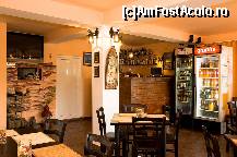 [P05] [FOTOGRAFII OFICIALE, DE PREZENTARE] - bar Vila Alga » foto by algasulina
 - 
<span class="allrVoted glyphicon glyphicon-heart hidden" id="av186923"></span>
<a class="m-l-10 hidden" id="sv186923" onclick="voting_Foto_DelVot(,186923,8567)" role="button">șterge vot <span class="glyphicon glyphicon-remove"></span></a>
<a id="v9186923" class=" c-red"  onclick="voting_Foto_SetVot(186923)" role="button"><span class="glyphicon glyphicon-heart-empty"></span> <b>LIKE</b> = Votează poza</a> <img class="hidden"  id="f186923W9" src="/imagini/loader.gif" border="0" /><span class="AjErrMes hidden" id="e186923ErM"></span>