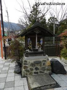 [P86] Un mini-sanctuar in Zona Arashiyama. Ca sa nu mai trebuiasca sa mergi la templul mare...  » foto by TraianS
 - 
<span class="allrVoted glyphicon glyphicon-heart hidden" id="av410948"></span>
<a class="m-l-10 hidden" id="sv410948" onclick="voting_Foto_DelVot(,410948,8571)" role="button">șterge vot <span class="glyphicon glyphicon-remove"></span></a>
<a id="v9410948" class=" c-red"  onclick="voting_Foto_SetVot(410948)" role="button"><span class="glyphicon glyphicon-heart-empty"></span> <b>LIKE</b> = Votează poza</a> <img class="hidden"  id="f410948W9" src="/imagini/loader.gif" border="0" /><span class="AjErrMes hidden" id="e410948ErM"></span>