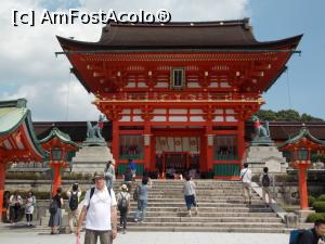 [P34] Kyoto, Fushimi, Altarul Inari, Romon Poarta Turn cu două niveluri la intrare în Altar » foto by mprofeanu
 - 
<span class="allrVoted glyphicon glyphicon-heart hidden" id="av738915"></span>
<a class="m-l-10 hidden" id="sv738915" onclick="voting_Foto_DelVot(,738915,8571)" role="button">șterge vot <span class="glyphicon glyphicon-remove"></span></a>
<a id="v9738915" class=" c-red"  onclick="voting_Foto_SetVot(738915)" role="button"><span class="glyphicon glyphicon-heart-empty"></span> <b>LIKE</b> = Votează poza</a> <img class="hidden"  id="f738915W9" src="/imagini/loader.gif" border="0" /><span class="AjErrMes hidden" id="e738915ErM"></span>