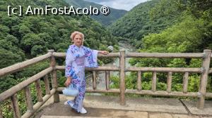 [P26] Am continuat drumul prin Parcului Arashiyama, pana la puntea de observare asupra muntilor Arashiyama si a raului Katsura, pe care barcile numite Kudari, plimba astazi turistii, insa cu ani in urma transportau lemnul in toata Japonia. » foto by geani anto
 - 
<span class="allrVoted glyphicon glyphicon-heart hidden" id="av1464385"></span>
<a class="m-l-10 hidden" id="sv1464385" onclick="voting_Foto_DelVot(,1464385,8571)" role="button">șterge vot <span class="glyphicon glyphicon-remove"></span></a>
<a id="v91464385" class=" c-red"  onclick="voting_Foto_SetVot(1464385)" role="button"><span class="glyphicon glyphicon-heart-empty"></span> <b>LIKE</b> = Votează poza</a> <img class="hidden"  id="f1464385W9" src="/imagini/loader.gif" border="0" /><span class="AjErrMes hidden" id="e1464385ErM"></span>