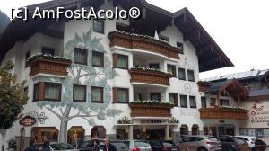 [P07] Hotel în oraşul-staţiune Mayrhofen, Zillertal (Valea Ziller), Tirol, Austria. » foto by traian.leuca †
 - 
<span class="allrVoted glyphicon glyphicon-heart hidden" id="av901511"></span>
<a class="m-l-10 hidden" id="sv901511" onclick="voting_Foto_DelVot(,901511,8584)" role="button">șterge vot <span class="glyphicon glyphicon-remove"></span></a>
<a id="v9901511" class=" c-red"  onclick="voting_Foto_SetVot(901511)" role="button"><span class="glyphicon glyphicon-heart-empty"></span> <b>LIKE</b> = Votează poza</a> <img class="hidden"  id="f901511W9" src="/imagini/loader.gif" border="0" /><span class="AjErrMes hidden" id="e901511ErM"></span>