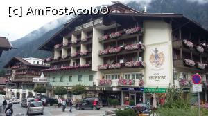 [P08] Alt hotel în oraşul-staţiune Mayrhofen, Zillertal (Valea Ziller), Tirol, Austria. » foto by traian.leuca †
 - 
<span class="allrVoted glyphicon glyphicon-heart hidden" id="av901514"></span>
<a class="m-l-10 hidden" id="sv901514" onclick="voting_Foto_DelVot(,901514,8584)" role="button">șterge vot <span class="glyphicon glyphicon-remove"></span></a>
<a id="v9901514" class=" c-red"  onclick="voting_Foto_SetVot(901514)" role="button"><span class="glyphicon glyphicon-heart-empty"></span> <b>LIKE</b> = Votează poza</a> <img class="hidden"  id="f901514W9" src="/imagini/loader.gif" border="0" /><span class="AjErrMes hidden" id="e901514ErM"></span>