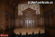 [P11] Sala Renaşterii, din Palatul Regaleira.  » foto by Costi
 - 
<span class="allrVoted glyphicon glyphicon-heart hidden" id="av389768"></span>
<a class="m-l-10 hidden" id="sv389768" onclick="voting_Foto_DelVot(,389768,8613)" role="button">șterge vot <span class="glyphicon glyphicon-remove"></span></a>
<a id="v9389768" class=" c-red"  onclick="voting_Foto_SetVot(389768)" role="button"><span class="glyphicon glyphicon-heart-empty"></span> <b>LIKE</b> = Votează poza</a> <img class="hidden"  id="f389768W9" src="/imagini/loader.gif" border="0" /><span class="AjErrMes hidden" id="e389768ErM"></span>