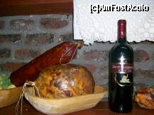 [P30] ...dar o felie de toba langa un pahar de vin rosu, nu va imbie ? » foto by myosothis
 - 
<span class="allrVoted glyphicon glyphicon-heart hidden" id="av189127"></span>
<a class="m-l-10 hidden" id="sv189127" onclick="voting_Foto_DelVot(,189127,8643)" role="button">șterge vot <span class="glyphicon glyphicon-remove"></span></a>
<a id="v9189127" class=" c-red"  onclick="voting_Foto_SetVot(189127)" role="button"><span class="glyphicon glyphicon-heart-empty"></span> <b>LIKE</b> = Votează poza</a> <img class="hidden"  id="f189127W9" src="/imagini/loader.gif" border="0" /><span class="AjErrMes hidden" id="e189127ErM"></span>