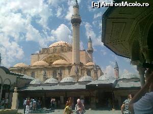 [P04] Konya - Selimiye Camii vazuta dinspre mausoleul Mevlana » foto by emp
 - 
<span class="allrVoted glyphicon glyphicon-heart hidden" id="av660881"></span>
<a class="m-l-10 hidden" id="sv660881" onclick="voting_Foto_DelVot(,660881,8659)" role="button">șterge vot <span class="glyphicon glyphicon-remove"></span></a>
<a id="v9660881" class=" c-red"  onclick="voting_Foto_SetVot(660881)" role="button"><span class="glyphicon glyphicon-heart-empty"></span> <b>LIKE</b> = Votează poza</a> <img class="hidden"  id="f660881W9" src="/imagini/loader.gif" border="0" /><span class="AjErrMes hidden" id="e660881ErM"></span>