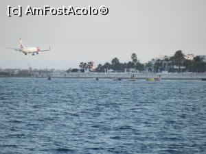 [P84] Un avion ce vrea să aterizeze pe aeroportul din Larnaca » foto by irinad
 - 
<span class="allrVoted glyphicon glyphicon-heart hidden" id="av749934"></span>
<a class="m-l-10 hidden" id="sv749934" onclick="voting_Foto_DelVot(,749934,8732)" role="button">șterge vot <span class="glyphicon glyphicon-remove"></span></a>
<a id="v9749934" class=" c-red"  onclick="voting_Foto_SetVot(749934)" role="button"><span class="glyphicon glyphicon-heart-empty"></span> <b>LIKE</b> = Votează poza</a> <img class="hidden"  id="f749934W9" src="/imagini/loader.gif" border="0" /><span class="AjErrMes hidden" id="e749934ErM"></span>