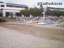 [P01] Hotel Creta Maris - plaja » foto by miha70
 - 
<span class="allrVoted glyphicon glyphicon-heart hidden" id="av193649"></span>
<a class="m-l-10 hidden" id="sv193649" onclick="voting_Foto_DelVot(,193649,8756)" role="button">șterge vot <span class="glyphicon glyphicon-remove"></span></a>
<a id="v9193649" class=" c-red"  onclick="voting_Foto_SetVot(193649)" role="button"><span class="glyphicon glyphicon-heart-empty"></span> <b>LIKE</b> = Votează poza</a> <img class="hidden"  id="f193649W9" src="/imagini/loader.gif" border="0" /><span class="AjErrMes hidden" id="e193649ErM"></span>