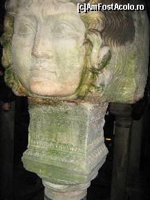 [P07] Medusa din Basilica Cistern,fosta catacomba a turcilor » foto by lacramioara r
 - 
<span class="allrVoted glyphicon glyphicon-heart hidden" id="av194121"></span>
<a class="m-l-10 hidden" id="sv194121" onclick="voting_Foto_DelVot(,194121,8762)" role="button">șterge vot <span class="glyphicon glyphicon-remove"></span></a>
<a id="v9194121" class=" c-red"  onclick="voting_Foto_SetVot(194121)" role="button"><span class="glyphicon glyphicon-heart-empty"></span> <b>LIKE</b> = Votează poza</a> <img class="hidden"  id="f194121W9" src="/imagini/loader.gif" border="0" /><span class="AjErrMes hidden" id="e194121ErM"></span>