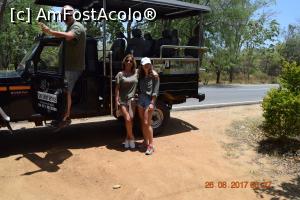 [P45] o ultimă poză cu jeep-ul ce ne-a purtat prin junglă » foto by robert
 - 
<span class="allrVoted glyphicon glyphicon-heart hidden" id="av913984"></span>
<a class="m-l-10 hidden" id="sv913984" onclick="voting_Foto_DelVot(,913984,8783)" role="button">șterge vot <span class="glyphicon glyphicon-remove"></span></a>
<a id="v9913984" class=" c-red"  onclick="voting_Foto_SetVot(913984)" role="button"><span class="glyphicon glyphicon-heart-empty"></span> <b>LIKE</b> = Votează poza</a> <img class="hidden"  id="f913984W9" src="/imagini/loader.gif" border="0" /><span class="AjErrMes hidden" id="e913984ErM"></span>