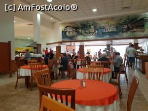 [P15] Restaurantul » foto by Sorin1982
 - 
<span class="allrVoted glyphicon glyphicon-heart hidden" id="av968873"></span>
<a class="m-l-10 hidden" id="sv968873" onclick="voting_Foto_DelVot(,968873,8830)" role="button">șterge vot <span class="glyphicon glyphicon-remove"></span></a>
<a id="v9968873" class=" c-red"  onclick="voting_Foto_SetVot(968873)" role="button"><span class="glyphicon glyphicon-heart-empty"></span> <b>LIKE</b> = Votează poza</a> <img class="hidden"  id="f968873W9" src="/imagini/loader.gif" border="0" /><span class="AjErrMes hidden" id="e968873ErM"></span>