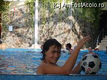 [P18] La fotbal cu voi, baieti » foto by dananecula*
 - 
<span class="allrVoted glyphicon glyphicon-heart hidden" id="av40814"></span>
<a class="m-l-10 hidden" id="sv40814" onclick="voting_Foto_DelVot(,40814,8906)" role="button">șterge vot <span class="glyphicon glyphicon-remove"></span></a>
<a id="v940814" class=" c-red"  onclick="voting_Foto_SetVot(40814)" role="button"><span class="glyphicon glyphicon-heart-empty"></span> <b>LIKE</b> = Votează poza</a> <img class="hidden"  id="f40814W9" src="/imagini/loader.gif" border="0" /><span class="AjErrMes hidden" id="e40814ErM"></span>