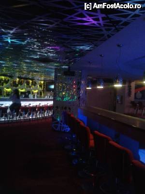 [P20] sala de jocuri, barul si discoteca hotelului » foto by amero
 - 
<span class="allrVoted glyphicon glyphicon-heart hidden" id="av445545"></span>
<a class="m-l-10 hidden" id="sv445545" onclick="voting_Foto_DelVot(,445545,8914)" role="button">șterge vot <span class="glyphicon glyphicon-remove"></span></a>
<a id="v9445545" class=" c-red"  onclick="voting_Foto_SetVot(445545)" role="button"><span class="glyphicon glyphicon-heart-empty"></span> <b>LIKE</b> = Votează poza</a> <img class="hidden"  id="f445545W9" src="/imagini/loader.gif" border="0" /><span class="AjErrMes hidden" id="e445545ErM"></span>