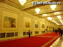 [P18] București,ParlamentulRomâniei: opere de artă expuse pe peretele Galeriei tapiseriilor » foto by mariana.olaru
 - 
<span class="allrVoted glyphicon glyphicon-heart hidden" id="av200151"></span>
<a class="m-l-10 hidden" id="sv200151" onclick="voting_Foto_DelVot(,200151,8917)" role="button">șterge vot <span class="glyphicon glyphicon-remove"></span></a>
<a id="v9200151" class=" c-red"  onclick="voting_Foto_SetVot(200151)" role="button"><span class="glyphicon glyphicon-heart-empty"></span> <b>LIKE</b> = Votează poza</a> <img class="hidden"  id="f200151W9" src="/imagini/loader.gif" border="0" /><span class="AjErrMes hidden" id="e200151ErM"></span>