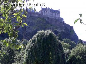 [P25] Castelul din Edinburgh vazut de pe Princes Street intr-o zi cu mult soare.  » foto by Aurici
 - 
<span class="allrVoted glyphicon glyphicon-heart hidden" id="av908639"></span>
<a class="m-l-10 hidden" id="sv908639" onclick="voting_Foto_DelVot(,908639,9014)" role="button">șterge vot <span class="glyphicon glyphicon-remove"></span></a>
<a id="v9908639" class=" c-red"  onclick="voting_Foto_SetVot(908639)" role="button"><span class="glyphicon glyphicon-heart-empty"></span> <b>LIKE</b> = Votează poza</a> <img class="hidden"  id="f908639W9" src="/imagini/loader.gif" border="0" /><span class="AjErrMes hidden" id="e908639ErM"></span>