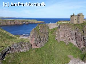 [P73] Dunnottar Castle si golful din apropiere.  » foto by Aurici
 - 
<span class="allrVoted glyphicon glyphicon-heart hidden" id="av908704"></span>
<a class="m-l-10 hidden" id="sv908704" onclick="voting_Foto_DelVot(,908704,9014)" role="button">șterge vot <span class="glyphicon glyphicon-remove"></span></a>
<a id="v9908704" class=" c-red"  onclick="voting_Foto_SetVot(908704)" role="button"><span class="glyphicon glyphicon-heart-empty"></span> <b>LIKE</b> = Votează poza</a> <img class="hidden"  id="f908704W9" src="/imagini/loader.gif" border="0" /><span class="AjErrMes hidden" id="e908704ErM"></span>