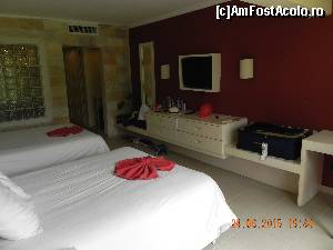 [P19] camera de hotel Ifa Villas Bavaro, Punta Cana » foto by roloback
 - 
<span class="allrVoted glyphicon glyphicon-heart hidden" id="av644612"></span>
<a class="m-l-10 hidden" id="sv644612" onclick="voting_Foto_DelVot(,644612,9056)" role="button">șterge vot <span class="glyphicon glyphicon-remove"></span></a>
<a id="v9644612" class=" c-red"  onclick="voting_Foto_SetVot(644612)" role="button"><span class="glyphicon glyphicon-heart-empty"></span> <b>LIKE</b> = Votează poza</a> <img class="hidden"  id="f644612W9" src="/imagini/loader.gif" border="0" /><span class="AjErrMes hidden" id="e644612ErM"></span>