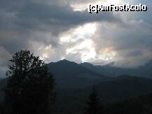 [P21] Apus de soare in valcan » foto by immitis
 - 
<span class="allrVoted glyphicon glyphicon-heart hidden" id="av209879"></span>
<a class="m-l-10 hidden" id="sv209879" onclick="voting_Foto_DelVot(,209879,9108)" role="button">șterge vot <span class="glyphicon glyphicon-remove"></span></a>
<a id="v9209879" class=" c-red"  onclick="voting_Foto_SetVot(209879)" role="button"><span class="glyphicon glyphicon-heart-empty"></span> <b>LIKE</b> = Votează poza</a> <img class="hidden"  id="f209879W9" src="/imagini/loader.gif" border="0" /><span class="AjErrMes hidden" id="e209879ErM"></span>