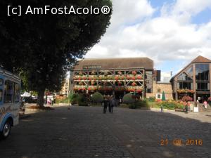 [P03] The Dickens Inn - Un pub tradițional englezesc.  » foto by iulianic
 - 
<span class="allrVoted glyphicon glyphicon-heart hidden" id="av783140"></span>
<a class="m-l-10 hidden" id="sv783140" onclick="voting_Foto_DelVot(,783140,9129)" role="button">șterge vot <span class="glyphicon glyphicon-remove"></span></a>
<a id="v9783140" class=" c-red"  onclick="voting_Foto_SetVot(783140)" role="button"><span class="glyphicon glyphicon-heart-empty"></span> <b>LIKE</b> = Votează poza</a> <img class="hidden"  id="f783140W9" src="/imagini/loader.gif" border="0" /><span class="AjErrMes hidden" id="e783140ErM"></span>