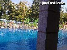 [P07] piscina de jos, fotografiata din interiorul barului piscinei » foto by natypatras*
 - 
<span class="allrVoted glyphicon glyphicon-heart hidden" id="av234891"></span>
<a class="m-l-10 hidden" id="sv234891" onclick="voting_Foto_DelVot(,234891,9135)" role="button">șterge vot <span class="glyphicon glyphicon-remove"></span></a>
<a id="v9234891" class=" c-red"  onclick="voting_Foto_SetVot(234891)" role="button"><span class="glyphicon glyphicon-heart-empty"></span> <b>LIKE</b> = Votează poza</a> <img class="hidden"  id="f234891W9" src="/imagini/loader.gif" border="0" /><span class="AjErrMes hidden" id="e234891ErM"></span>
