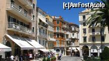[P11] Corfu Town...mai sunt si cladiri renovate, ce-i drept, in zonele foarte vizitate de catre turisti. » foto by roxana o
 - 
<span class="allrVoted glyphicon glyphicon-heart hidden" id="av270333"></span>
<a class="m-l-10 hidden" id="sv270333" onclick="voting_Foto_DelVot(,270333,9316)" role="button">șterge vot <span class="glyphicon glyphicon-remove"></span></a>
<a id="v9270333" class=" c-red"  onclick="voting_Foto_SetVot(270333)" role="button"><span class="glyphicon glyphicon-heart-empty"></span> <b>LIKE</b> = Votează poza</a> <img class="hidden"  id="f270333W9" src="/imagini/loader.gif" border="0" /><span class="AjErrMes hidden" id="e270333ErM"></span>