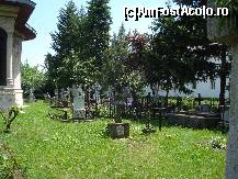 [P16] Manastirea Caldarusani - cimitirul in care se odihnesc nume mari ale bisericii ortodoxe romane. » foto by Diaura*
 - 
<span class="allrVoted glyphicon glyphicon-heart hidden" id="av78203"></span>
<a class="m-l-10 hidden" id="sv78203" onclick="voting_Foto_DelVot(,78203,9639)" role="button">șterge vot <span class="glyphicon glyphicon-remove"></span></a>
<a id="v978203" class=" c-red"  onclick="voting_Foto_SetVot(78203)" role="button"><span class="glyphicon glyphicon-heart-empty"></span> <b>LIKE</b> = Votează poza</a> <img class="hidden"  id="f78203W9" src="/imagini/loader.gif" border="0" /><span class="AjErrMes hidden" id="e78203ErM"></span>