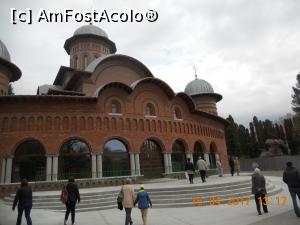 [P24] noua Catedrală Episcopală unde se află mormântul Reginei Ana » foto by zlatna
 - 
<span class="allrVoted glyphicon glyphicon-heart hidden" id="av884395"></span>
<a class="m-l-10 hidden" id="sv884395" onclick="voting_Foto_DelVot(,884395,9642)" role="button">șterge vot <span class="glyphicon glyphicon-remove"></span></a>
<a id="v9884395" class=" c-red"  onclick="voting_Foto_SetVot(884395)" role="button"><span class="glyphicon glyphicon-heart-empty"></span> <b>LIKE</b> = Votează poza</a> <img class="hidden"  id="f884395W9" src="/imagini/loader.gif" border="0" /><span class="AjErrMes hidden" id="e884395ErM"></span>