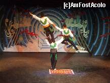[P48] show acrobatie » foto by Nico B
 - 
<span class="allrVoted glyphicon glyphicon-heart hidden" id="av235621"></span>
<a class="m-l-10 hidden" id="sv235621" onclick="voting_Foto_DelVot(,235621,9661)" role="button">șterge vot <span class="glyphicon glyphicon-remove"></span></a>
<a id="v9235621" class=" c-red"  onclick="voting_Foto_SetVot(235621)" role="button"><span class="glyphicon glyphicon-heart-empty"></span> <b>LIKE</b> = Votează poza</a> <img class="hidden"  id="f235621W9" src="/imagini/loader.gif" border="0" /><span class="AjErrMes hidden" id="e235621ErM"></span>