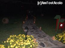 [P68] luminite pe aleile gradinii pregatite pentru o seara romantica cu muzica live » foto by Nico B
 - 
<span class="allrVoted glyphicon glyphicon-heart hidden" id="av235675"></span>
<a class="m-l-10 hidden" id="sv235675" onclick="voting_Foto_DelVot(,235675,9661)" role="button">șterge vot <span class="glyphicon glyphicon-remove"></span></a>
<a id="v9235675" class=" c-red"  onclick="voting_Foto_SetVot(235675)" role="button"><span class="glyphicon glyphicon-heart-empty"></span> <b>LIKE</b> = Votează poza</a> <img class="hidden"  id="f235675W9" src="/imagini/loader.gif" border="0" /><span class="AjErrMes hidden" id="e235675ErM"></span>