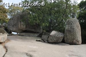 [P44] Primorsko, Beglik Tash, Apostolul în stânga și Piatra Tăiată în dreapta văzută din alt unghi » foto by mprofeanu
 - 
<span class="allrVoted glyphicon glyphicon-heart hidden" id="av1209967"></span>
<a class="m-l-10 hidden" id="sv1209967" onclick="voting_Foto_DelVot(,1209967,9723)" role="button">șterge vot <span class="glyphicon glyphicon-remove"></span></a>
<a id="v91209967" class=" c-red"  onclick="voting_Foto_SetVot(1209967)" role="button"><span class="glyphicon glyphicon-heart-empty"></span> <b>LIKE</b> = Votează poza</a> <img class="hidden"  id="f1209967W9" src="/imagini/loader.gif" border="0" /><span class="AjErrMes hidden" id="e1209967ErM"></span>