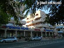 [P11] Alt hotel din orasul Primorsko, aproape de intrarea de sud » foto by ileanaxperta*
 - 
<span class="allrVoted glyphicon glyphicon-heart hidden" id="av237723"></span>
<a class="m-l-10 hidden" id="sv237723" onclick="voting_Foto_DelVot(,237723,9723)" role="button">șterge vot <span class="glyphicon glyphicon-remove"></span></a>
<a id="v9237723" class=" c-red"  onclick="voting_Foto_SetVot(237723)" role="button"><span class="glyphicon glyphicon-heart-empty"></span> <b>LIKE</b> = Votează poza</a> <img class="hidden"  id="f237723W9" src="/imagini/loader.gif" border="0" /><span class="AjErrMes hidden" id="e237723ErM"></span>