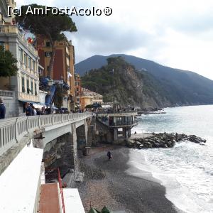 [P10] Camogli » foto by Chloe
 - 
<span class="allrVoted glyphicon glyphicon-heart hidden" id="av937979"></span>
<a class="m-l-10 hidden" id="sv937979" onclick="voting_Foto_DelVot(,937979,9802)" role="button">șterge vot <span class="glyphicon glyphicon-remove"></span></a>
<a id="v9937979" class=" c-red"  onclick="voting_Foto_SetVot(937979)" role="button"><span class="glyphicon glyphicon-heart-empty"></span> <b>LIKE</b> = Votează poza</a> <img class="hidden"  id="f937979W9" src="/imagini/loader.gif" border="0" /><span class="AjErrMes hidden" id="e937979ErM"></span>