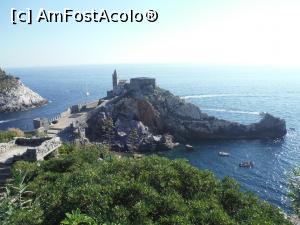 [P08] Biserica de pe promontoriul din Porto Venere văzută de la castel » foto by icristis
 - 
<span class="allrVoted glyphicon glyphicon-heart hidden" id="av885582"></span>
<a class="m-l-10 hidden" id="sv885582" onclick="voting_Foto_DelVot(,885582,9802)" role="button">șterge vot <span class="glyphicon glyphicon-remove"></span></a>
<a id="v9885582" class=" c-red"  onclick="voting_Foto_SetVot(885582)" role="button"><span class="glyphicon glyphicon-heart-empty"></span> <b>LIKE</b> = Votează poza</a> <img class="hidden"  id="f885582W9" src="/imagini/loader.gif" border="0" /><span class="AjErrMes hidden" id="e885582ErM"></span>