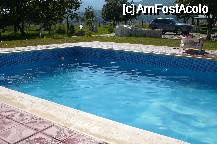 [P06] Piscina pe timpul zilei » foto by proadi
 - 
<span class="allrVoted glyphicon glyphicon-heart hidden" id="av332054"></span>
<a class="m-l-10 hidden" id="sv332054" onclick="voting_Foto_DelVot(,332054,9869)" role="button">șterge vot <span class="glyphicon glyphicon-remove"></span></a>
<a id="v9332054" class=" c-red"  onclick="voting_Foto_SetVot(332054)" role="button"><span class="glyphicon glyphicon-heart-empty"></span> <b>LIKE</b> = Votează poza</a> <img class="hidden"  id="f332054W9" src="/imagini/loader.gif" border="0" /><span class="AjErrMes hidden" id="e332054ErM"></span>