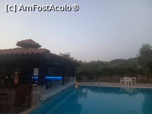 [P05] Piscina hotelului, apa răcoritoare după o zi caniculară » foto by mnn
 - 
<span class="allrVoted glyphicon glyphicon-heart hidden" id="av1494022"></span>
<a class="m-l-10 hidden" id="sv1494022" onclick="voting_Foto_DelVot(,1494022,9890)" role="button">șterge vot <span class="glyphicon glyphicon-remove"></span></a>
<a id="v91494022" class=" c-red"  onclick="voting_Foto_SetVot(1494022)" role="button"><span class="glyphicon glyphicon-heart-empty"></span> <b>LIKE</b> = Votează poza</a> <img class="hidden"  id="f1494022W9" src="/imagini/loader.gif" border="0" /><span class="AjErrMes hidden" id="e1494022ErM"></span>