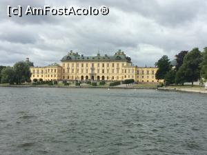 [P63] Palatul Drottningholm, reședință regală suedeză.  » foto by Aurici
 - 
<span class="allrVoted glyphicon glyphicon-heart hidden" id="av799926"></span>
<a class="m-l-10 hidden" id="sv799926" onclick="voting_Foto_DelVot(,799926,9962)" role="button">șterge vot <span class="glyphicon glyphicon-remove"></span></a>
<a id="v9799926" class=" c-red"  onclick="voting_Foto_SetVot(799926)" role="button"><span class="glyphicon glyphicon-heart-empty"></span> <b>LIKE</b> = Votează poza</a> <img class="hidden"  id="f799926W9" src="/imagini/loader.gif" border="0" /><span class="AjErrMes hidden" id="e799926ErM"></span>