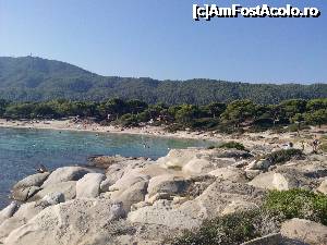 [P24] Sithonia, august 2015: plaja Karidi- stanci, pini, nisip, apa curata si calda.  » foto by Nicu V
 - 
<span class="allrVoted glyphicon glyphicon-heart hidden" id="av703301"></span>
<a class="m-l-10 hidden" id="sv703301" onclick="voting_Foto_DelVot(,703301,9990)" role="button">șterge vot <span class="glyphicon glyphicon-remove"></span></a>
<a id="v9703301" class=" c-red"  onclick="voting_Foto_SetVot(703301)" role="button"><span class="glyphicon glyphicon-heart-empty"></span> <b>LIKE</b> = Votează poza</a> <img class="hidden"  id="f703301W9" src="/imagini/loader.gif" border="0" /><span class="AjErrMes hidden" id="e703301ErM"></span>