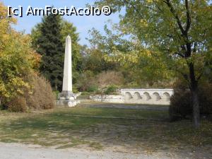 [P08] Grivița - Mausoleul Eroilor Români. Monument în Parcul memorial.  » foto by iulianic
 - 
<span class="allrVoted glyphicon glyphicon-heart hidden" id="av1022803"></span>
<a class="m-l-10 hidden" id="sv1022803" onclick="voting_Foto_DelVot(,1022803,10059)" role="button">șterge vot <span class="glyphicon glyphicon-remove"></span></a>
<a id="v91022803" class=" c-red"  onclick="voting_Foto_SetVot(1022803)" role="button"><span class="glyphicon glyphicon-heart-empty"></span> <b>LIKE</b> = Votează poza</a> <img class="hidden"  id="f1022803W9" src="/imagini/loader.gif" border="0" /><span class="AjErrMes hidden" id="e1022803ErM"></span>