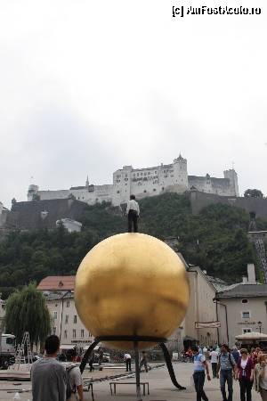 [P22] Salzburg - sus se vede castelul » foto by cristi_an3000
 - 
<span class="allrVoted glyphicon glyphicon-heart hidden" id="av363415"></span>
<a class="m-l-10 hidden" id="sv363415" onclick="voting_Foto_DelVot(,363415,10061)" role="button">șterge vot <span class="glyphicon glyphicon-remove"></span></a>
<a id="v9363415" class=" c-red"  onclick="voting_Foto_SetVot(363415)" role="button"><span class="glyphicon glyphicon-heart-empty"></span> <b>LIKE</b> = Votează poza</a> <img class="hidden"  id="f363415W9" src="/imagini/loader.gif" border="0" /><span class="AjErrMes hidden" id="e363415ErM"></span>