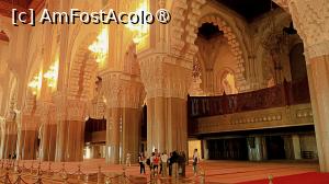 [P34] moscheea Hassan II, interior » foto by DanSta
 - 
<span class="allrVoted glyphicon glyphicon-heart hidden" id="av1482819"></span>
<a class="m-l-10 hidden" id="sv1482819" onclick="voting_Foto_DelVot(,1482819,10179)" role="button">șterge vot <span class="glyphicon glyphicon-remove"></span></a>
<a id="v91482819" class=" c-red"  onclick="voting_Foto_SetVot(1482819)" role="button"><span class="glyphicon glyphicon-heart-empty"></span> <b>LIKE</b> = Votează poza</a> <img class="hidden"  id="f1482819W9" src="/imagini/loader.gif" border="0" /><span class="AjErrMes hidden" id="e1482819ErM"></span>
