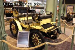 [P16] Sochaux, Muzeul Aventura Peugeot, Peugeot Tip 26 cu 2 locuri 5 cai putere și 35 kilometri pe oră în anul 1900, a participat în 1998 la festivități automobilistice din Paris și Londra » foto by mprofeanu
 - 
<span class="allrVoted glyphicon glyphicon-heart hidden" id="av914933"></span>
<a class="m-l-10 hidden" id="sv914933" onclick="voting_Foto_DelVot(,914933,10194)" role="button">șterge vot <span class="glyphicon glyphicon-remove"></span></a>
<a id="v9914933" class=" c-red"  onclick="voting_Foto_SetVot(914933)" role="button"><span class="glyphicon glyphicon-heart-empty"></span> <b>LIKE</b> = Votează poza</a> <img class="hidden"  id="f914933W9" src="/imagini/loader.gif" border="0" /><span class="AjErrMes hidden" id="e914933ErM"></span>