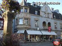 [P18] art Nouveau in Zell am Harmersbach, sunt foarte multe asemenea cladiri acestea dand si farmecul locului! » foto by Cristian_h
 - 
<span class="allrVoted glyphicon glyphicon-heart hidden" id="av257937"></span>
<a class="m-l-10 hidden" id="sv257937" onclick="voting_Foto_DelVot(,257937,10219)" role="button">șterge vot <span class="glyphicon glyphicon-remove"></span></a>
<a id="v9257937" class=" c-red"  onclick="voting_Foto_SetVot(257937)" role="button"><span class="glyphicon glyphicon-heart-empty"></span> <b>LIKE</b> = Votează poza</a> <img class="hidden"  id="f257937W9" src="/imagini/loader.gif" border="0" /><span class="AjErrMes hidden" id="e257937ErM"></span>