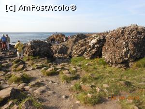 [P23] Giant's Causeway - Țărmul Atlanticului aproape de Drumul uriașului.  » foto by iulianic
 - 
<span class="allrVoted glyphicon glyphicon-heart hidden" id="av784693"></span>
<a class="m-l-10 hidden" id="sv784693" onclick="voting_Foto_DelVot(,784693,10233)" role="button">șterge vot <span class="glyphicon glyphicon-remove"></span></a>
<a id="v9784693" class=" c-red"  onclick="voting_Foto_SetVot(784693)" role="button"><span class="glyphicon glyphicon-heart-empty"></span> <b>LIKE</b> = Votează poza</a> <img class="hidden"  id="f784693W9" src="/imagini/loader.gif" border="0" /><span class="AjErrMes hidden" id="e784693ErM"></span>