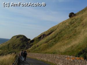 [P09] Giant's Causeway - Calea pietonală spre Drumul uriașului.  » foto by iulianic
 - 
<span class="allrVoted glyphicon glyphicon-heart hidden" id="av784679"></span>
<a class="m-l-10 hidden" id="sv784679" onclick="voting_Foto_DelVot(,784679,10233)" role="button">șterge vot <span class="glyphicon glyphicon-remove"></span></a>
<a id="v9784679" class=" c-red"  onclick="voting_Foto_SetVot(784679)" role="button"><span class="glyphicon glyphicon-heart-empty"></span> <b>LIKE</b> = Votează poza</a> <img class="hidden"  id="f784679W9" src="/imagini/loader.gif" border="0" /><span class="AjErrMes hidden" id="e784679ErM"></span>