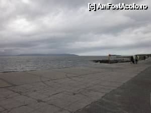 [P11] Salthill - în dreapta, capăt, se afă peretele cu vremea 'bună'!  » foto by le_maitre
 - 
<span class="allrVoted glyphicon glyphicon-heart hidden" id="av512609"></span>
<a class="m-l-10 hidden" id="sv512609" onclick="voting_Foto_DelVot(,512609,10242)" role="button">șterge vot <span class="glyphicon glyphicon-remove"></span></a>
<a id="v9512609" class=" c-red"  onclick="voting_Foto_SetVot(512609)" role="button"><span class="glyphicon glyphicon-heart-empty"></span> <b>LIKE</b> = Votează poza</a> <img class="hidden"  id="f512609W9" src="/imagini/loader.gif" border="0" /><span class="AjErrMes hidden" id="e512609ErM"></span>