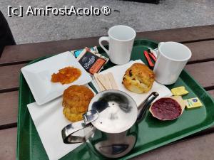 [P53] Scones, unt, marmeladă și ceai la Tea House » foto by crismis
 - 
<span class="allrVoted glyphicon glyphicon-heart hidden" id="av1457577"></span>
<a class="m-l-10 hidden" id="sv1457577" onclick="voting_Foto_DelVot(,1457577,10242)" role="button">șterge vot <span class="glyphicon glyphicon-remove"></span></a>
<a id="v91457577" class=" c-red"  onclick="voting_Foto_SetVot(1457577)" role="button"><span class="glyphicon glyphicon-heart-empty"></span> <b>LIKE</b> = Votează poza</a> <img class="hidden"  id="f1457577W9" src="/imagini/loader.gif" border="0" /><span class="AjErrMes hidden" id="e1457577ErM"></span>