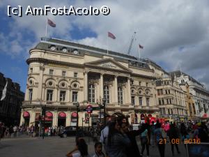 [P44] Londra - În zi de duminică.  » foto by iulianic
 - 
<span class="allrVoted glyphicon glyphicon-heart hidden" id="av810974"></span>
<a class="m-l-10 hidden" id="sv810974" onclick="voting_Foto_DelVot(,810974,10282)" role="button">șterge vot <span class="glyphicon glyphicon-remove"></span></a>
<a id="v9810974" class=" c-red"  onclick="voting_Foto_SetVot(810974)" role="button"><span class="glyphicon glyphicon-heart-empty"></span> <b>LIKE</b> = Votează poza</a> <img class="hidden"  id="f810974W9" src="/imagini/loader.gif" border="0" /><span class="AjErrMes hidden" id="e810974ErM"></span>